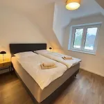 Zur Bruegg 2 Emden