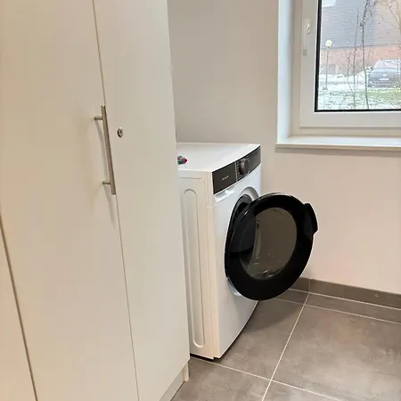 Zur Bruegg 2 *