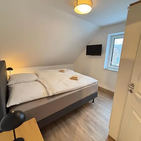 Zur Bruegg 2 Emden